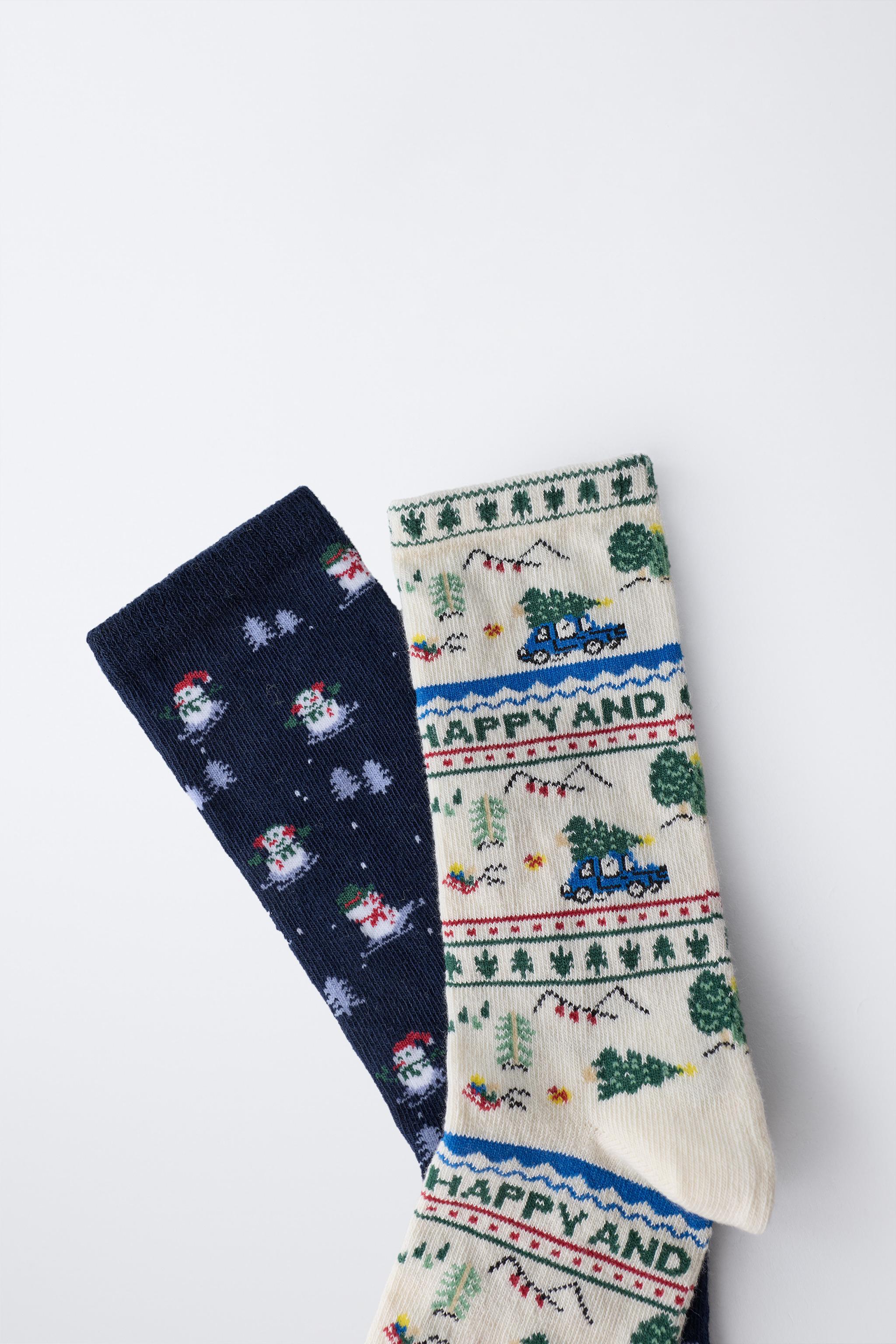 LOT DE DEUX PAIRES CHAUSSETTES AVEC ARBRES ET BONHOMME NEIGE